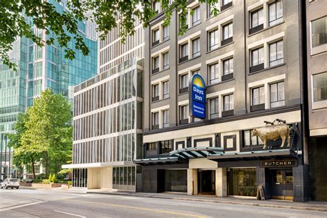 Days Inn Hotels .